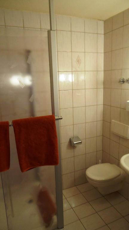 Hotel Krone Niederstotzingen Habitación foto