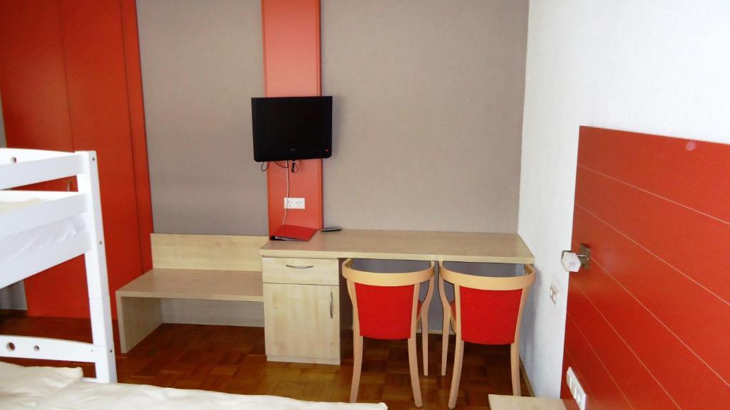 Hotel Krone Niederstotzingen Habitación foto